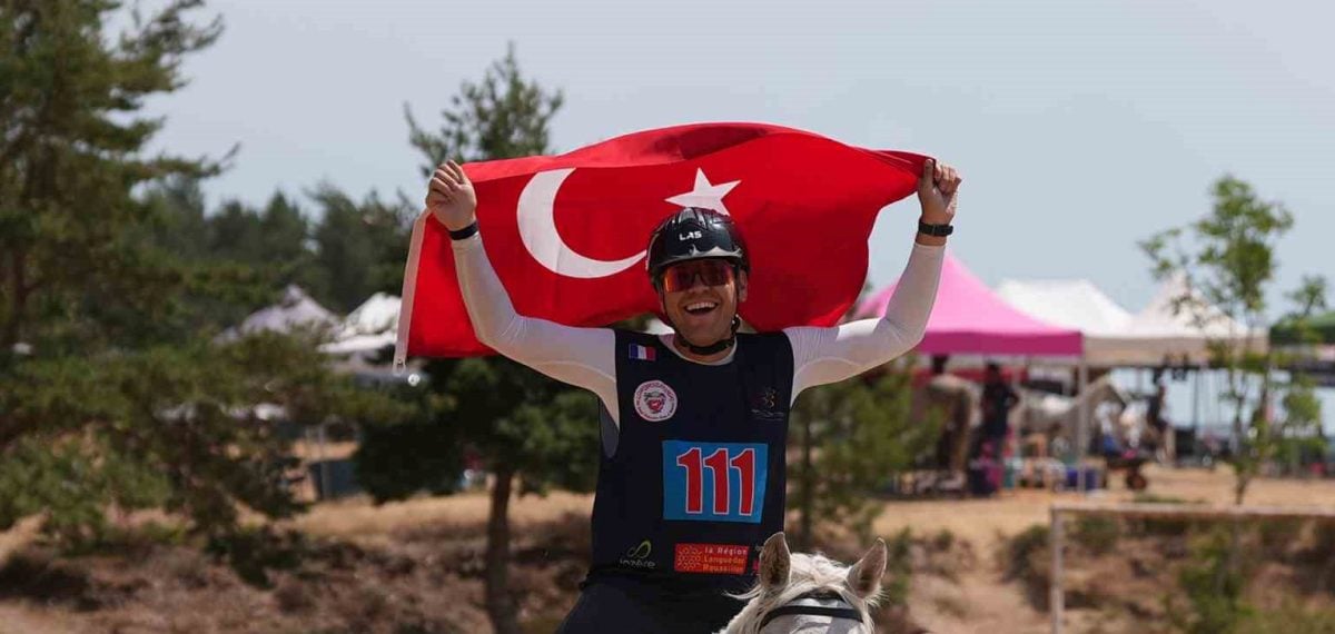 Milli binici Oğuz Alper Öktem Portekiz’de Türkiye’yi temsil edecek 120 km yarışında