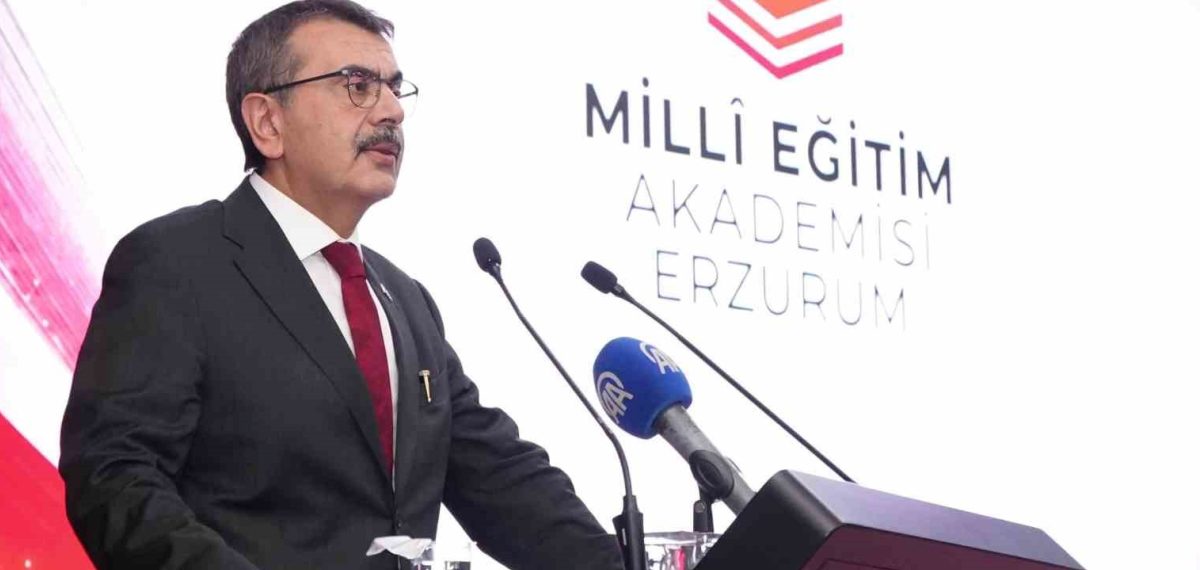 Milli Eğitim Bakanı Tekin: Öğretmen yetiştirmede yeni hazırlık süreci başlatıldı