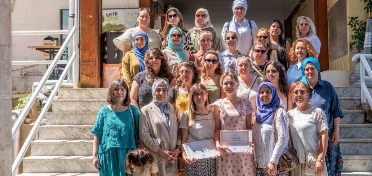 Muğla Olgunlaşma Enstitüsü personeline Yapay Zeka Okuryazarlığı eğitimi verildi