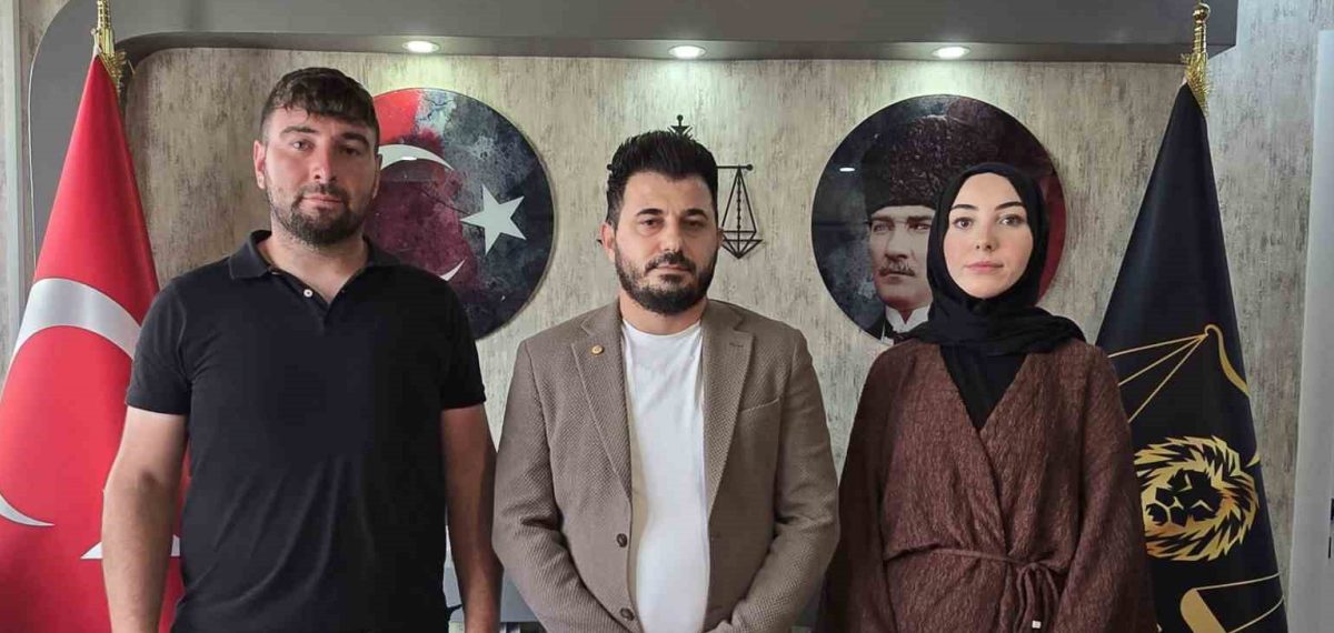 Muhtar ve oğlu köy çıkışında vurularak öldürüldü, bir kişi ağır yaralandı