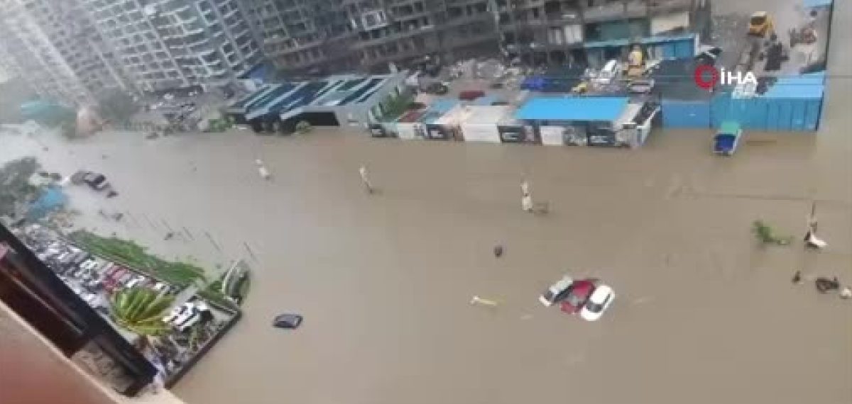 Mumbai ve Pune’de şiddetli muson yağışları: 19 kişi hayatını kaybetti
