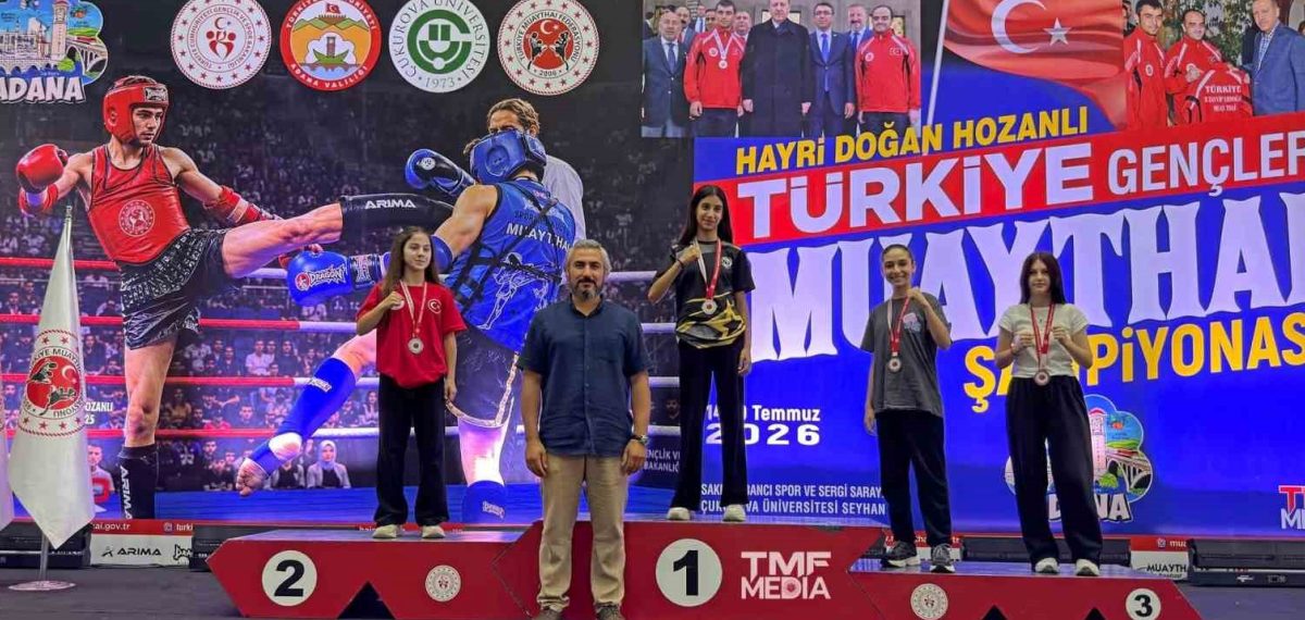 Niğdeli Kağan Enes Eroğlu Muay Thai Gençler Türkiye Şampiyonu oldu