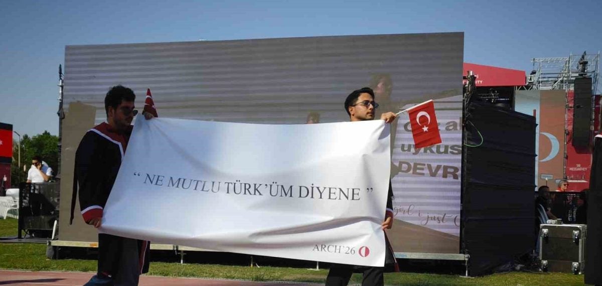 ODTÜ 70. dönemde mezuniyet töreni düzenledi, rektör hedefleri vurguladı