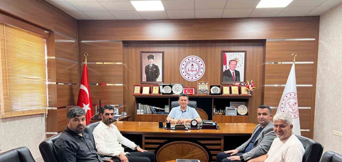 Öğretmen Proje Akademisi yönetimi Kahta’da kaymakam ve ilçe milli eğitim müdürüyle görüştü