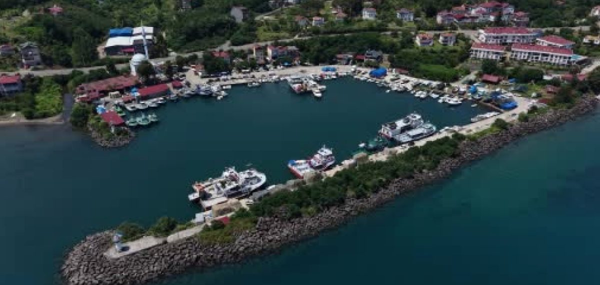 Ordu balıkçıları ağ ve tekne bakımlarını tamamlayıp sezona hazırlanıyor