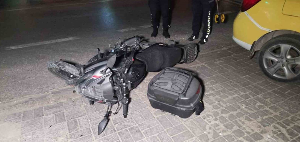 Orhangazi’de motosiklet ile taksi çarpışması: 37 yaşındaki sürücü ağır yaralandı