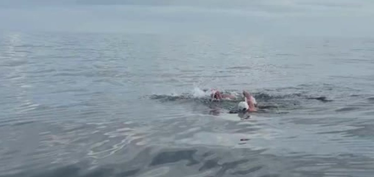 Otizmli ultra maraton yüzücüsü Tuna Tunca Kuzey Kanalı’nı da geçti