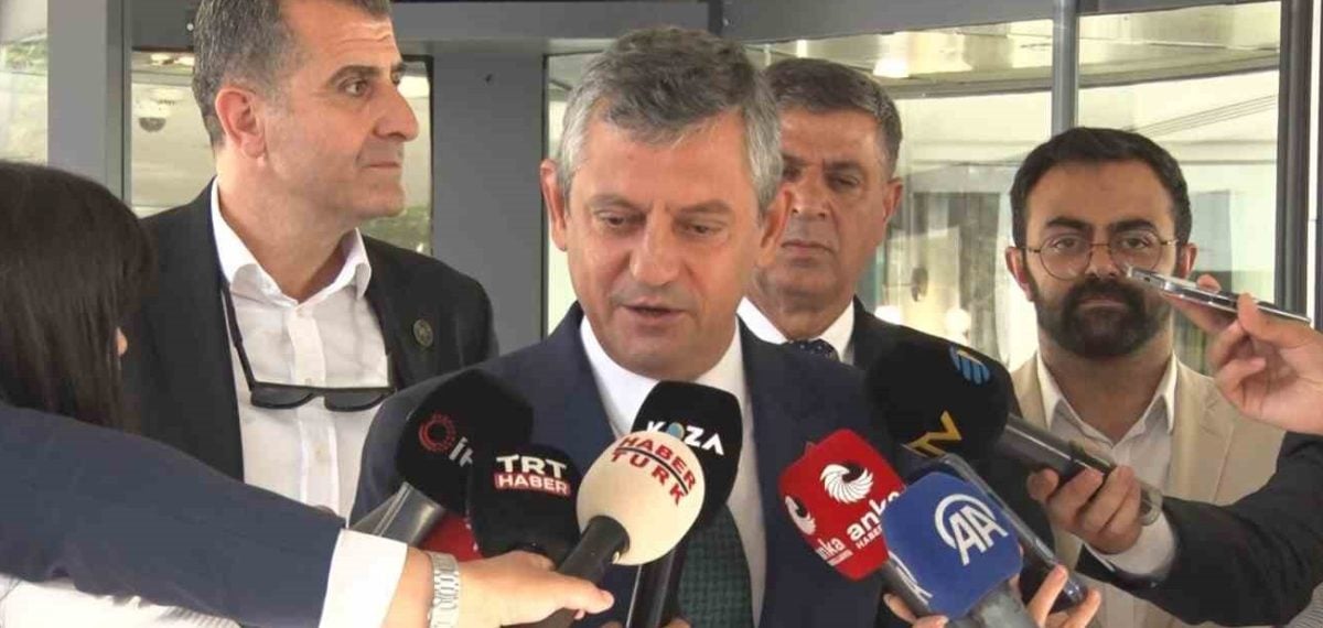 Özgür Özel: Yeni partinin siyasi kuruluşunu ağustos-eylülde milletle yapacağız