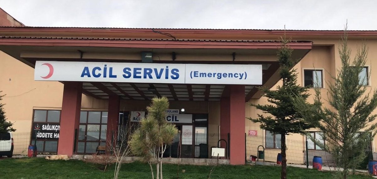 Patnos’ta 18 yaş altı Sigara Bırakma Polikliniği açıldı, Dr. Zeynep Tatar göreve başladı