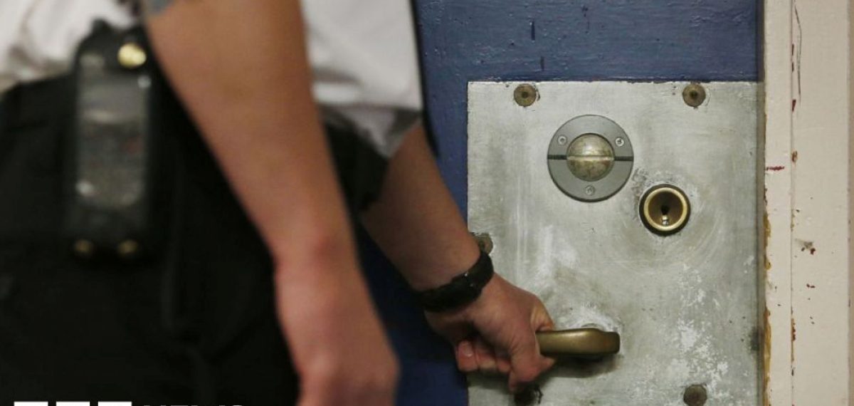Prime Minister pauses early prison release plan after public safety review