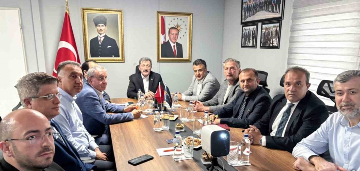 Samsun Valisi Orhan Tavlı başkanlığında Yeni OSB ve Lojistik Merkezi toplantıları yapıldı