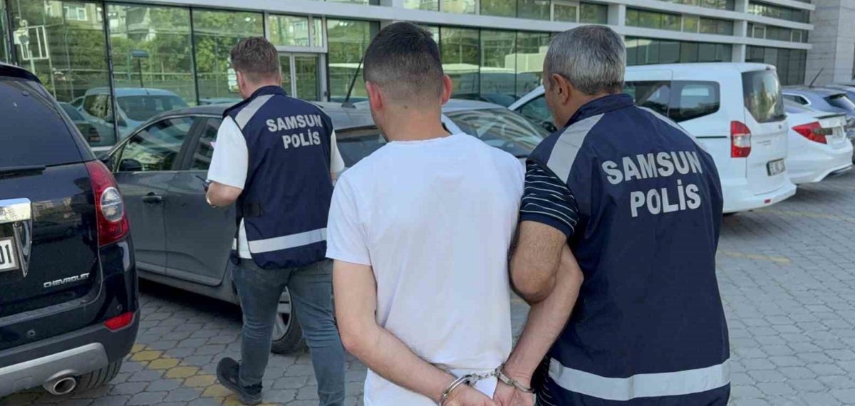 Samsun’da polis 200 saatlik kamera kaydını inceleyip çantayı evde buldu: KKTC’li kadının 6 milyon liralık ziynet eşyası ele geçirildi