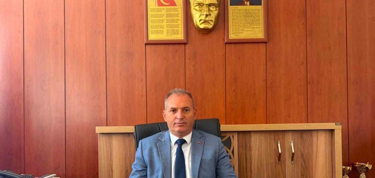 Sarıgöl İlçe Milli Eğitim Müdürü Yıldıray Demirtaş göreve başladı