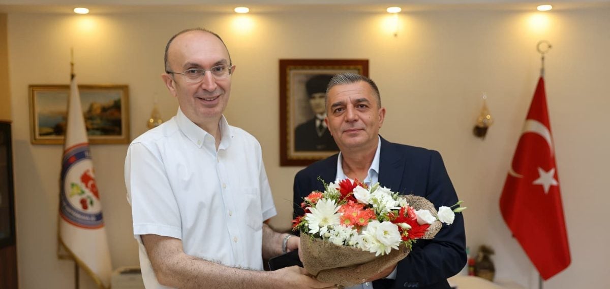 Şehzadeler Belediye Başkanı Şimşek’ten Kaymakam Yazar’a hayırlı olsun ziyareti