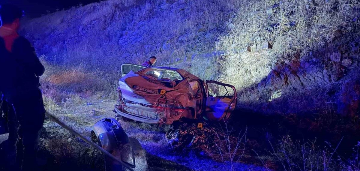 Siverek’te takla atan otomobilde 3 kişi hayatını kaybetti, 1 yaralı