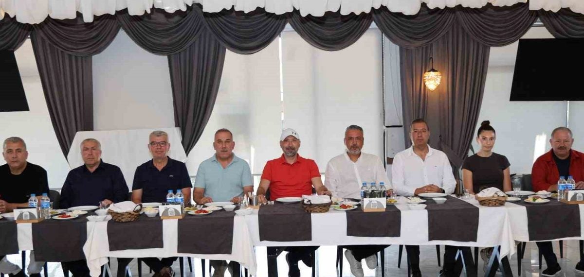 Söke’de amatör spor buluşması: Başkan Arıkan yönetici ve kulüplerle bir araya geldi