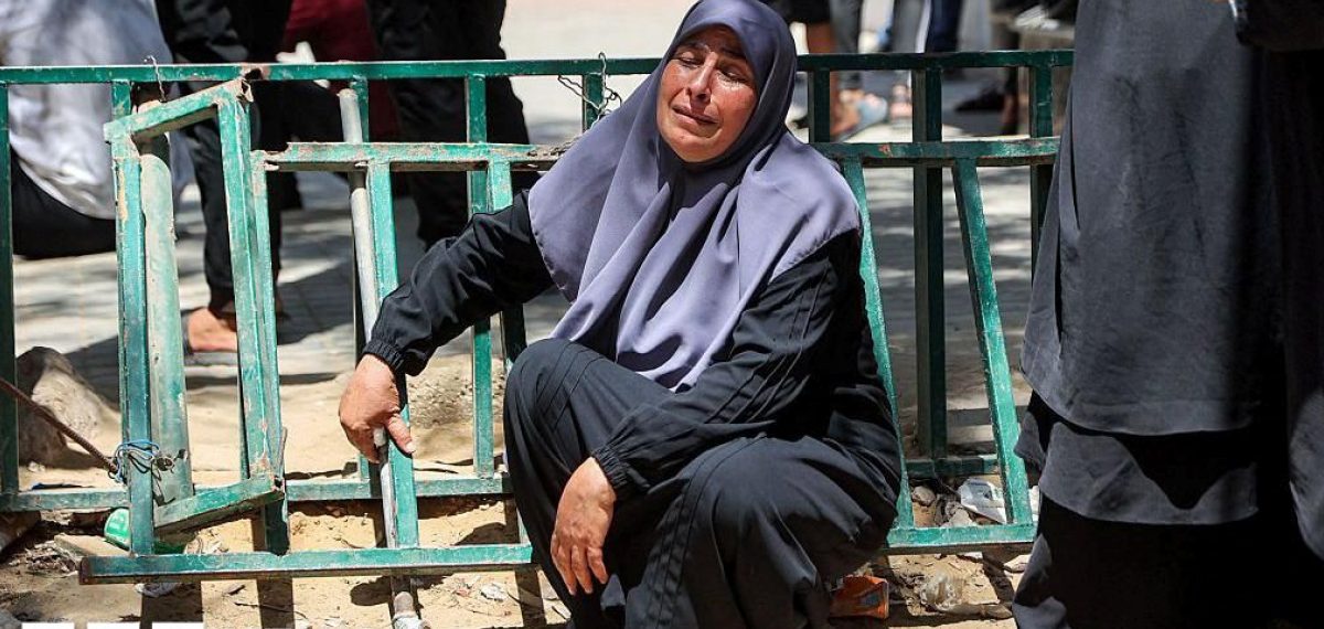 Strike on Jabalia police post kills senior officer and six others