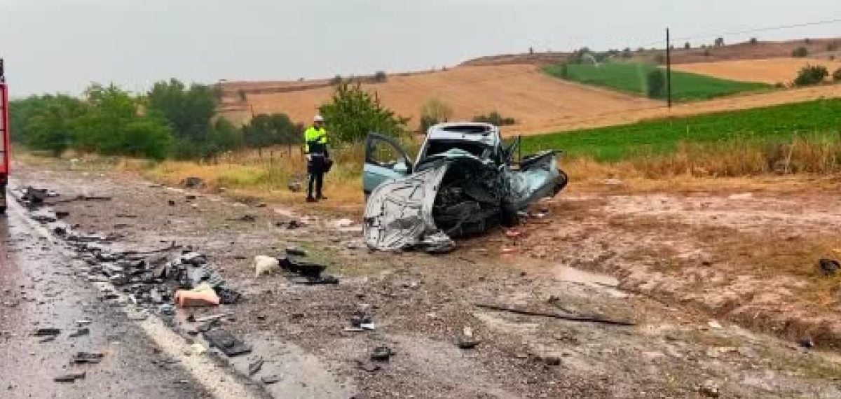 Taşköprü’de üç aracın karıştığı kazada 1 ölü, 5 yaralı