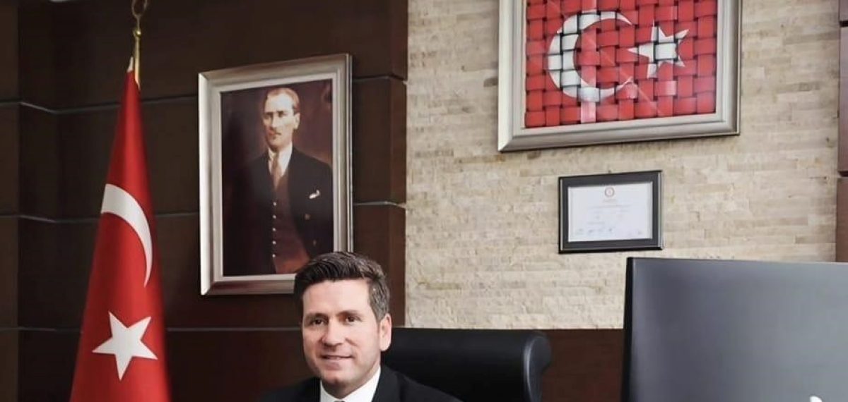 Tavas Belediye Başkanı Kadir Tatık CHP’den istifa ederek Yeni Parti’ye katıldı