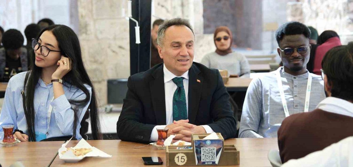 Tokat’ta TOGÜ ve Yunus Emre Enstitüsü iş birliğiyle Yaz Okulu başladı