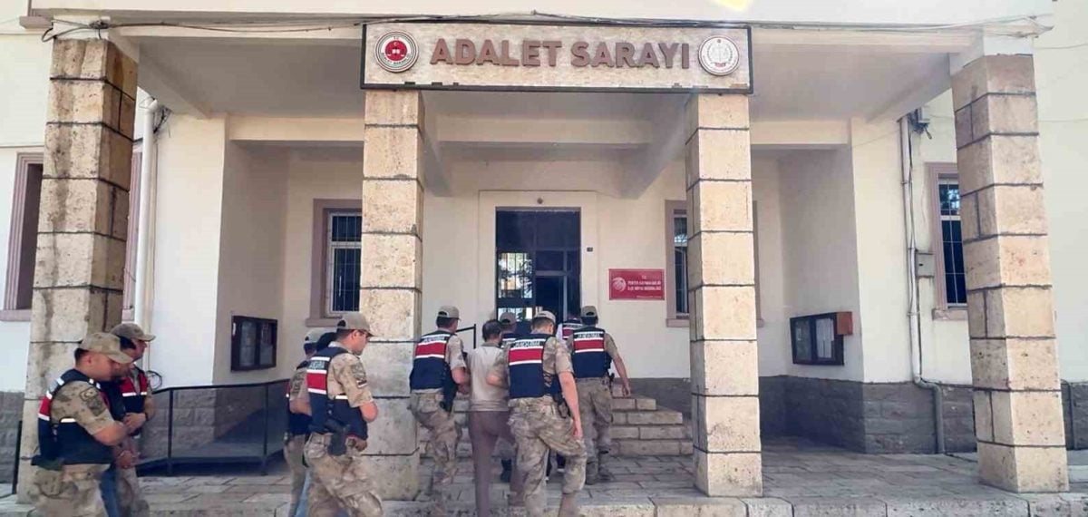 Tunceli merkezli siber dolandırıcılık operasyonunda 11 kişi tutuklandı