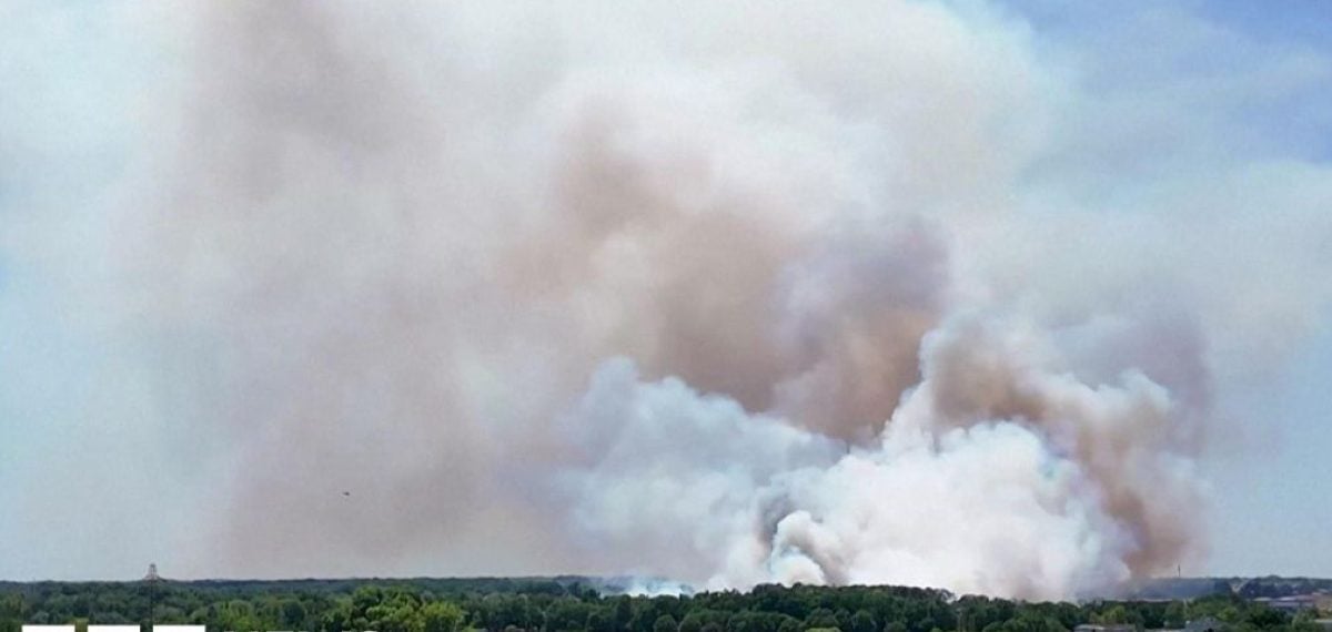 Two firefighters killed battling blaze near Bordeaux Airport