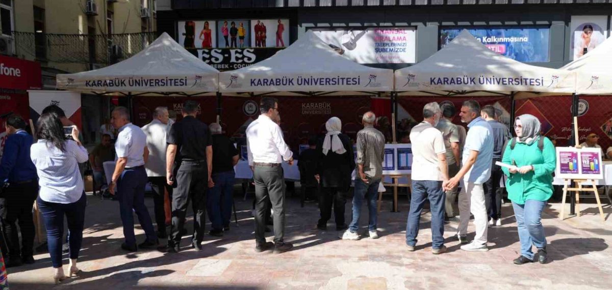 Üniversite Tercih Günleri’nde Karabük Üniversitesi adayları bilgilendirdi
