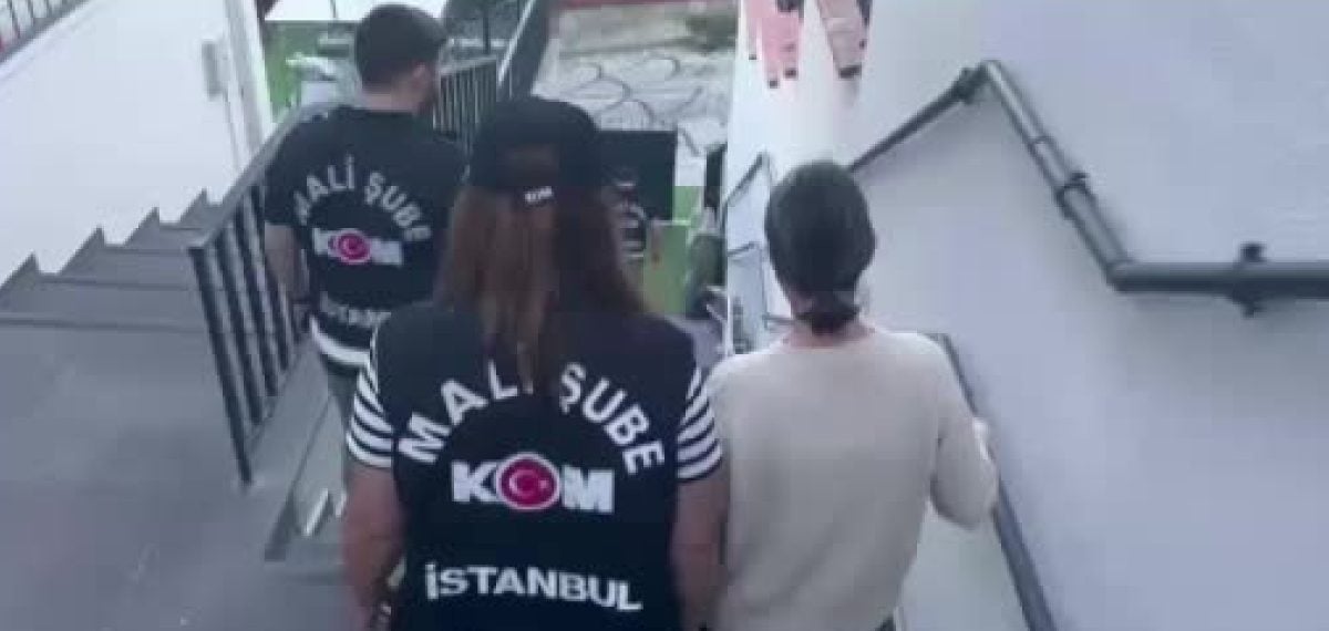 Üsküdar Belediye Başkanı hakkında rüşvet ve usulsüzlük soruşturması: 11 adrese operasyon