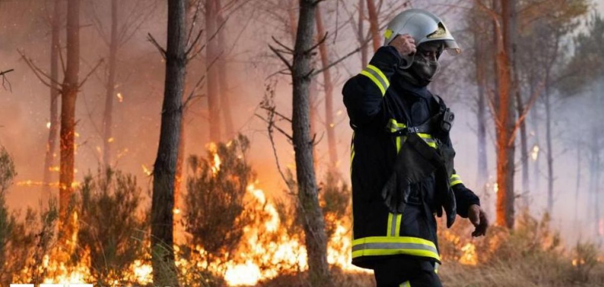Wildfires Blanket Bordeaux Region in Smoke as Evacuations Continue