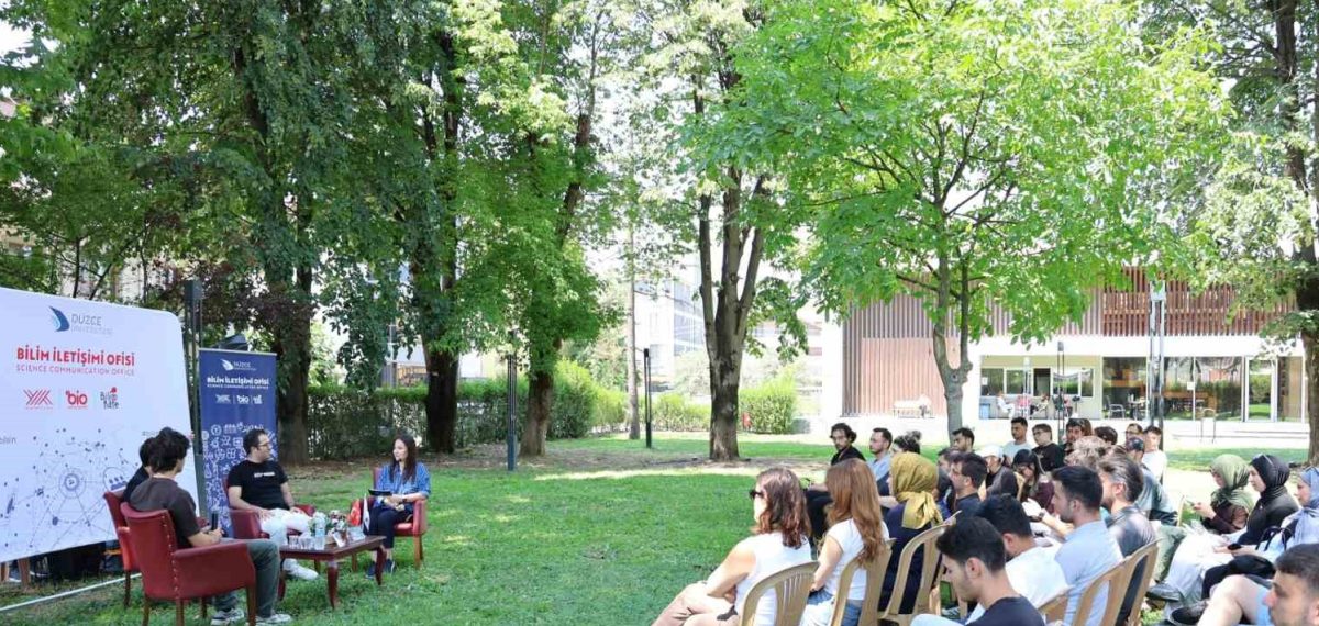 Yapay Zeka Çağında Yazılımcının Rolü Değişiyor, Eğitim Projeye Odaklanıyor