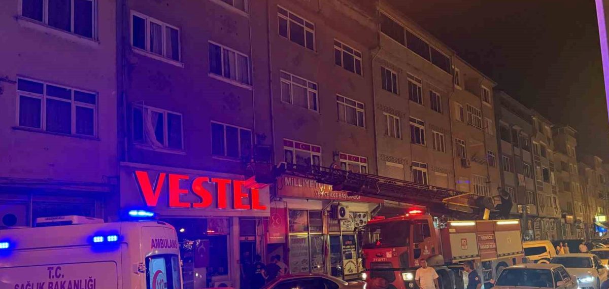 Yenice’de dini nikahlı eşini boğazından bıçaklayıp öldürdü, şüpheli hastanede