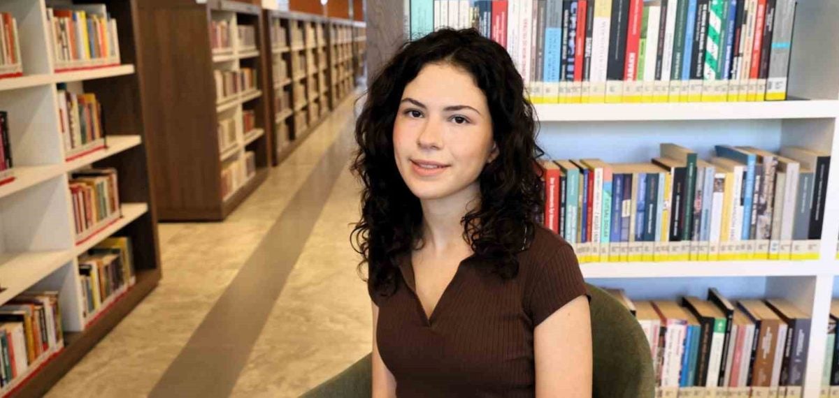 YKS’de Türkiye 4’üncüsü Zeynep Aydın: Planlı çalışma ve kütüphane desteğiyle başarım