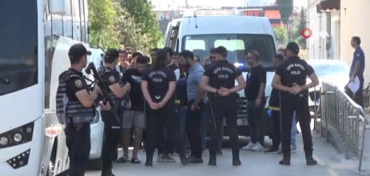 Adana’da sokakta vurularak öldürülen genç kadının zanlısı İstanbul’da petshopta yakalandı