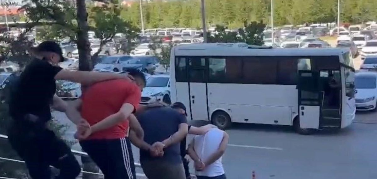 AKSUNGUR İHA destekli operasyonda 4 şüpheli tutuklandı, uyuşturucu ele geçirildi