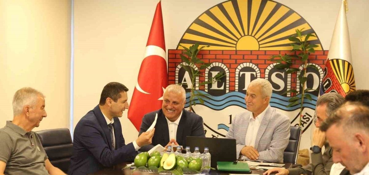 Alanya Avokadosu için AB Coğrafi İşaret başvurusu ALTSO tarafından yapıldı