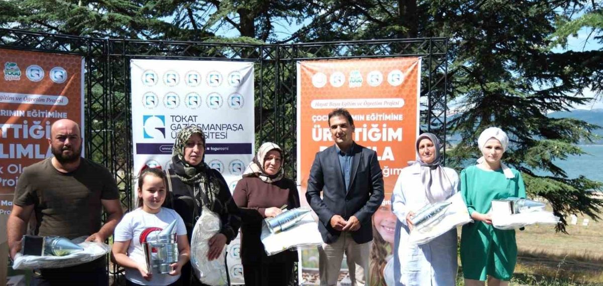Almus’ta 25 kadın çiftçiye 10’ar canlı arılı kovan ve arıcılık desteği