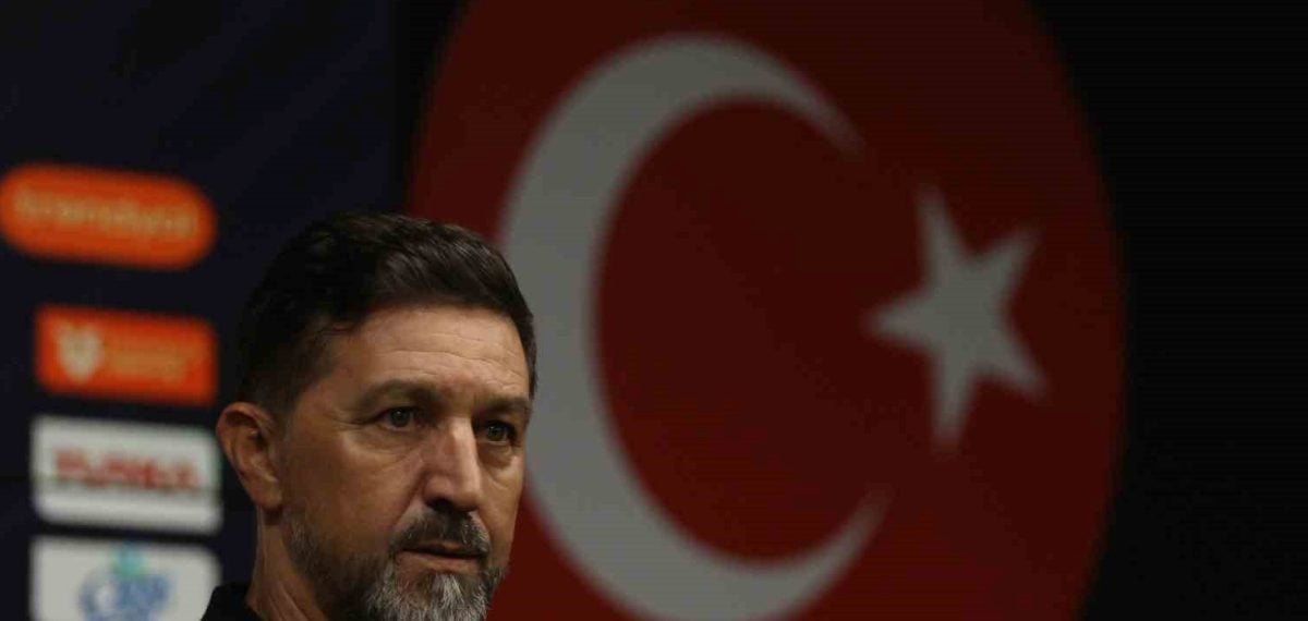 Amed Teknik Direktörü Besnik Hasi: İlk 25 dakikada maçı kaybettik