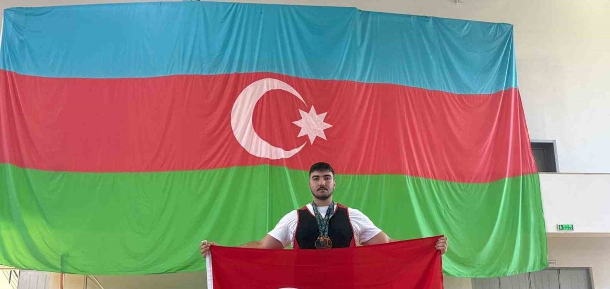 Aras Nal Azerbaycan’da iki dalda dünya şampiyonu oldu