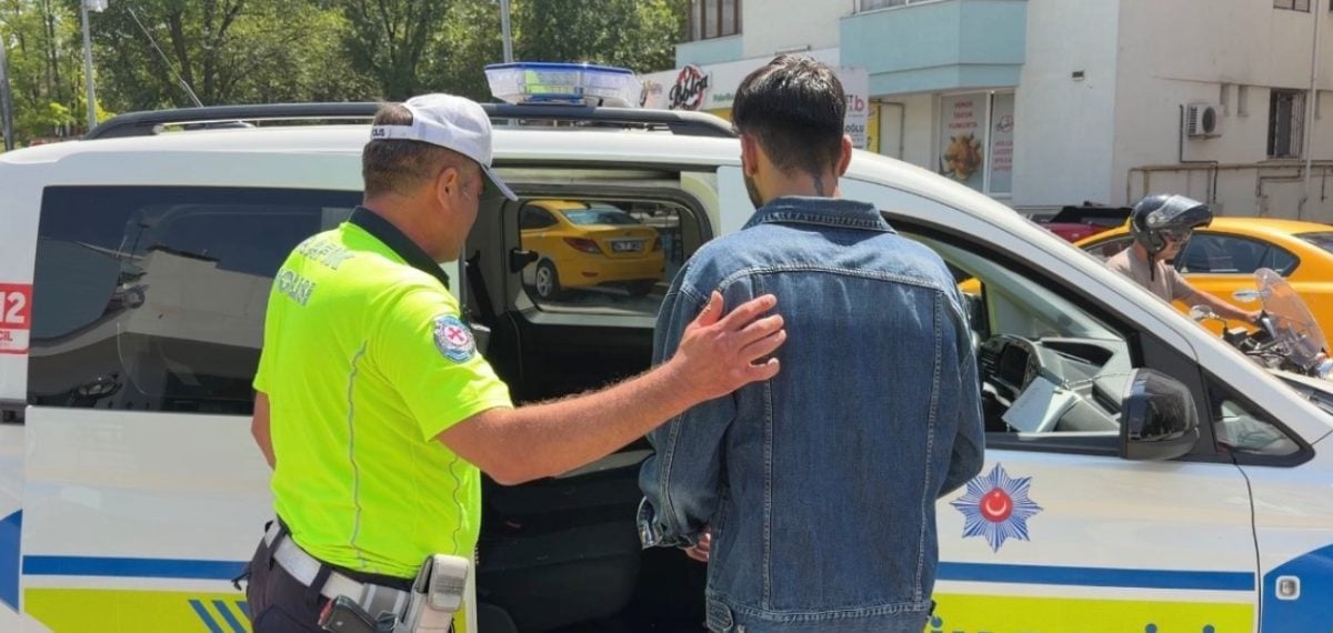Asker uğurlama konvoyunda yolu kapatan 5 sürücüye 114 bin lira ceza uygulandı
