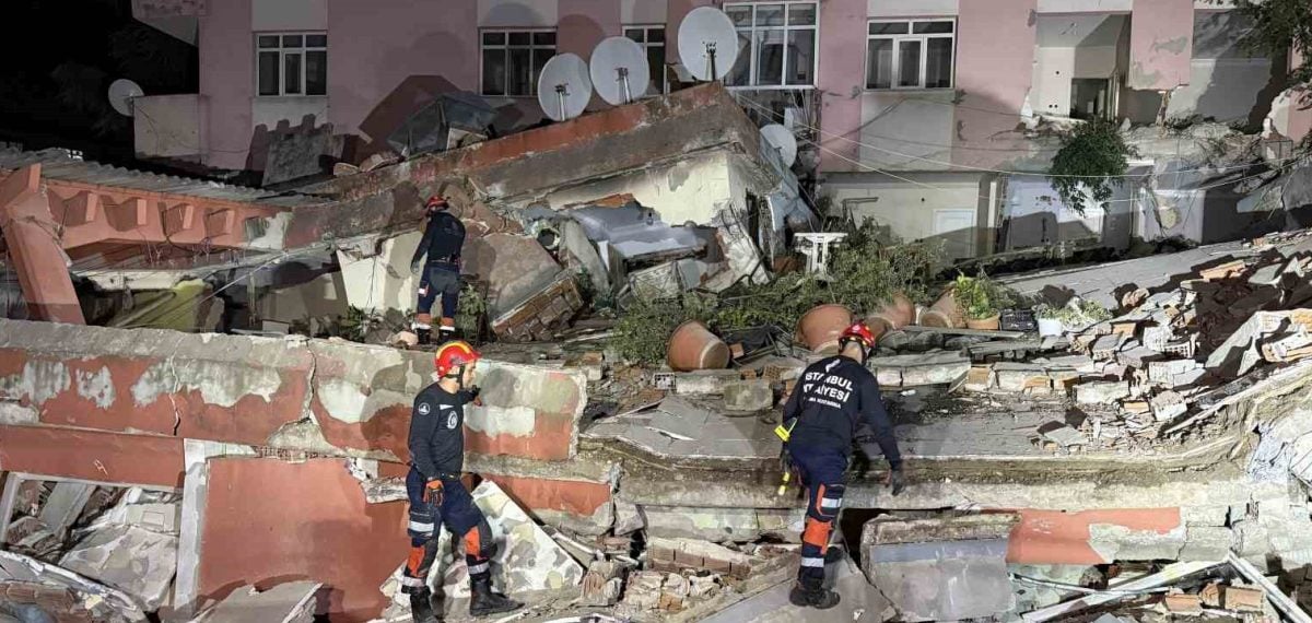 Bahçelievler’de kolon sesinin ardından tahliye edilen bina çöktü