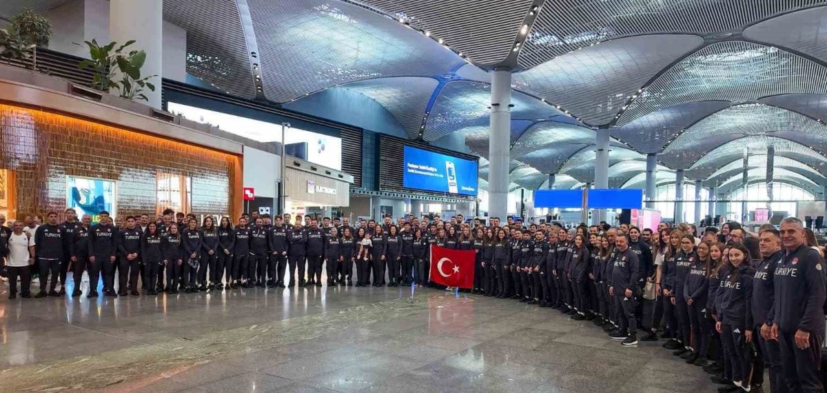Bakan Bak’tan milli sporculara Akdeniz Oyunları için başarı dileği