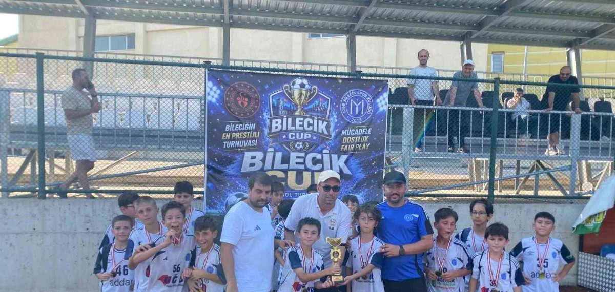 Balkan Termik U12 turnuvasını 3-0 ile kazandı, 1299 Bilecikspor ev sahipliği yaptı