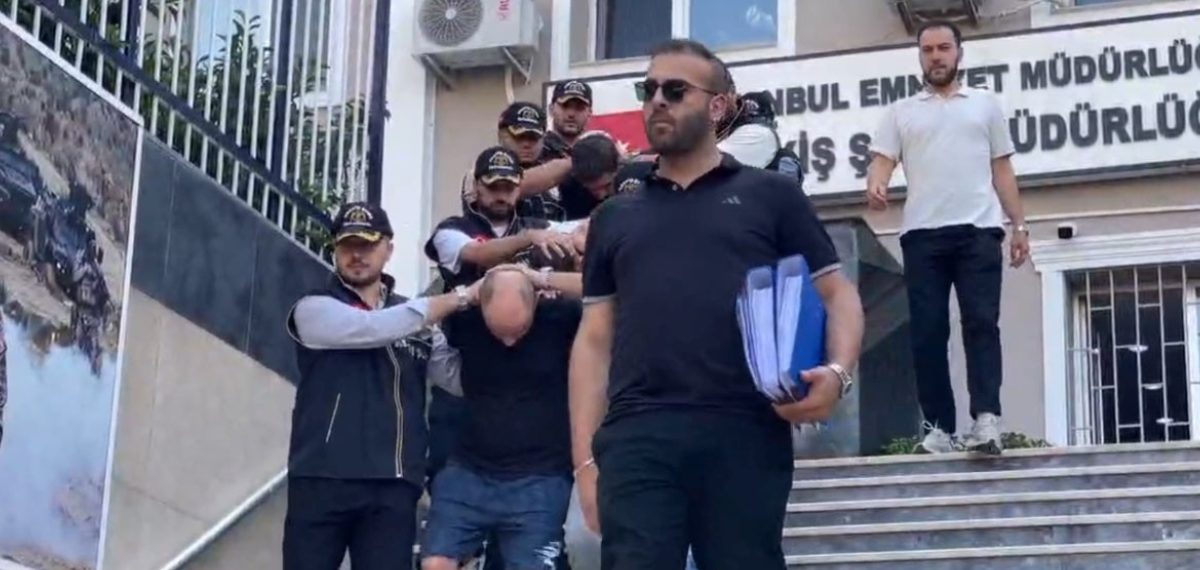 Banka güvenliği olarak tanıtıp 22 milyon lira ve dövizi çalan çete tutuklandı