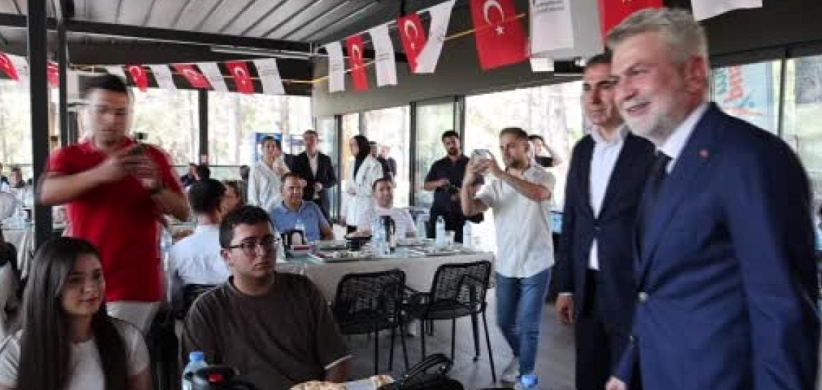 Başkan Görgel: Deprem sonrası yıkılan okullar yenilendi, eğitim şartları iyileşti