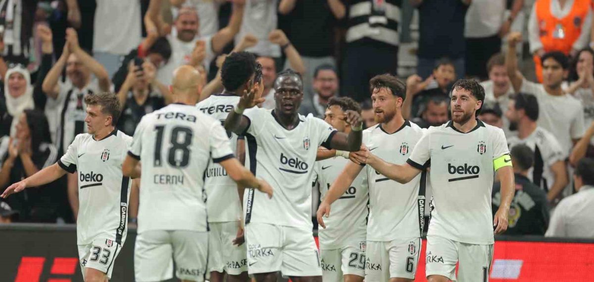 Beşiktaş, Hradec Kralove karşısında rövanşta tur arayışında