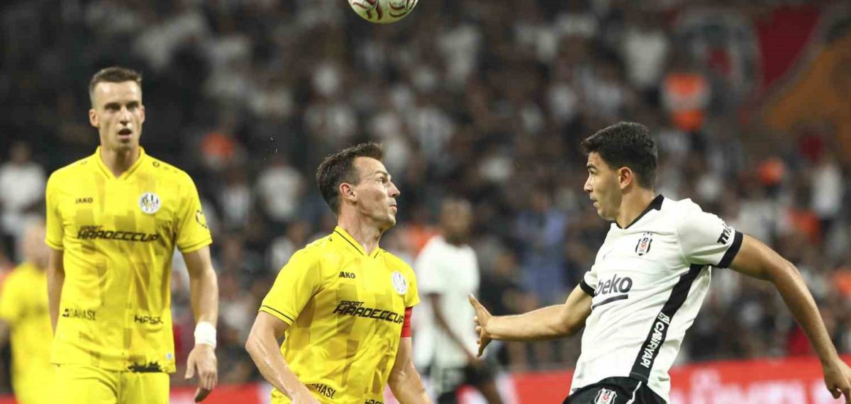 Beşiktaş, Hradec Kralove’yi 1-0 yenip play-off turuna yükseldi