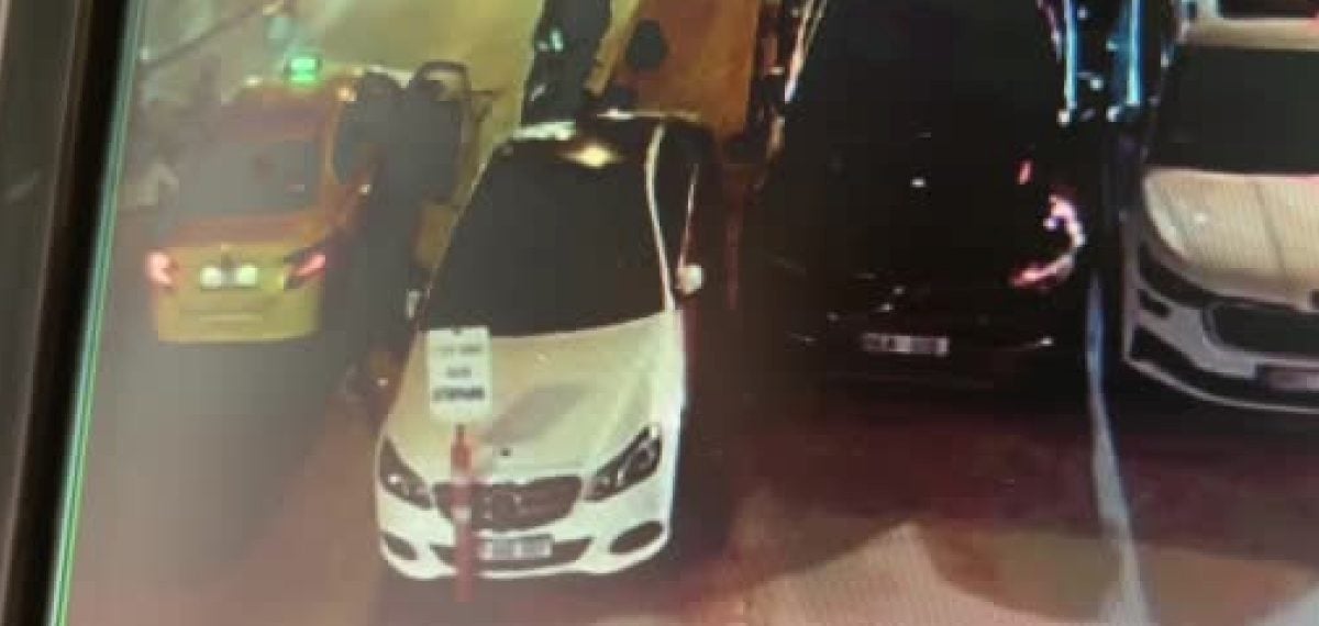 Beyoğlu’nda turistin para ve POS ile gasp edildiği iddiası; taksi şoförü gözaltında