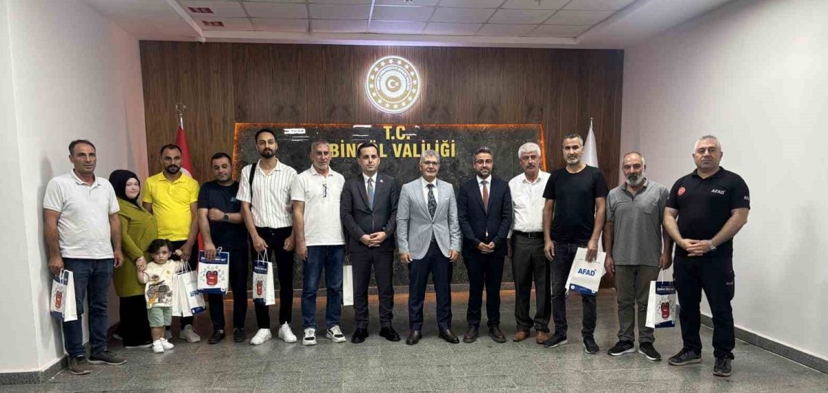 Bingöl’de 65 Alzheimer hastasına akıllı takip cihazı dağıtıldı