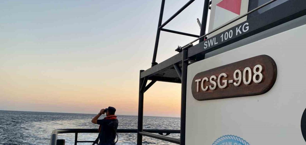 Bozcaada açıklarında zıpkınla avlanan Uğur Savaş için arama çalışmaları sürüyor