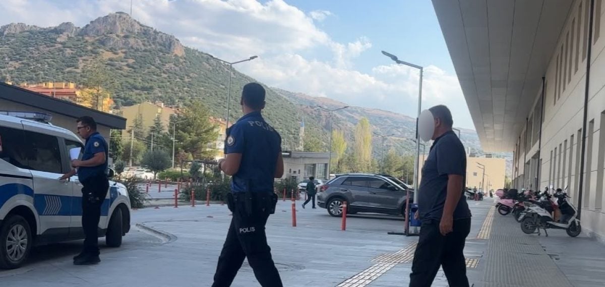 Burdur’da park kavgasında baba ve oğlu bıçaklandı, şüpheli tutuklandı